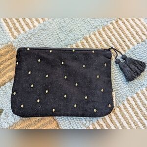 Sezane flat pouch
